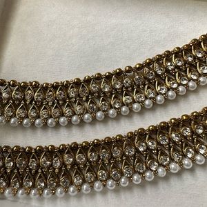 Indian anklets (gold/white pearls)